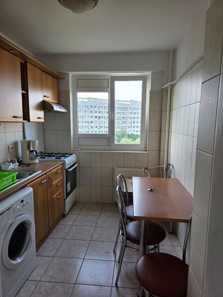 Camil Ressu vav gura de metrou Dristor, 5 minute mall Park Lake si parc IOR